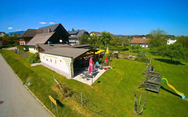 Ferienwohnungen Petschnig 2