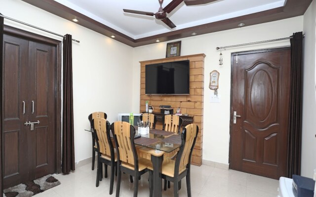 OYO 13427 Home Luxury 3BHK Near Mall Road