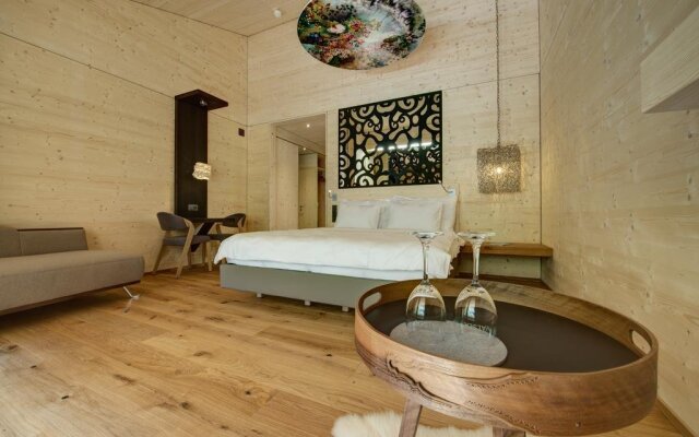 Hotel Rovanada