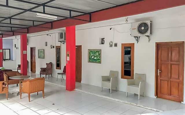 Rumah Panggung Guest House Syariah RedPartner