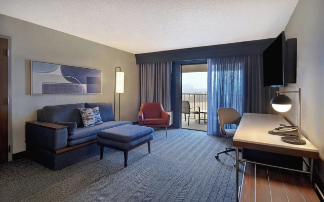 Courtyard by Marriott Cincinnati Airport