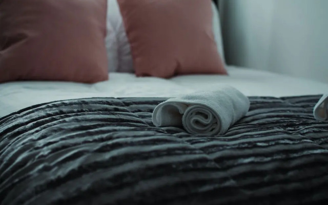 Lux Apartments 3 Bedroom House - Bala