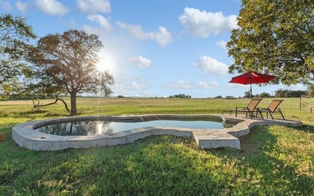 Chula Vista 1 Bedroom Cabin by RedAwning