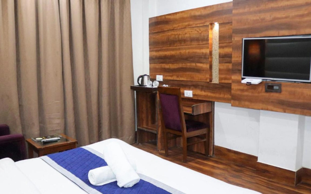 AK Continental - Mcleodganj