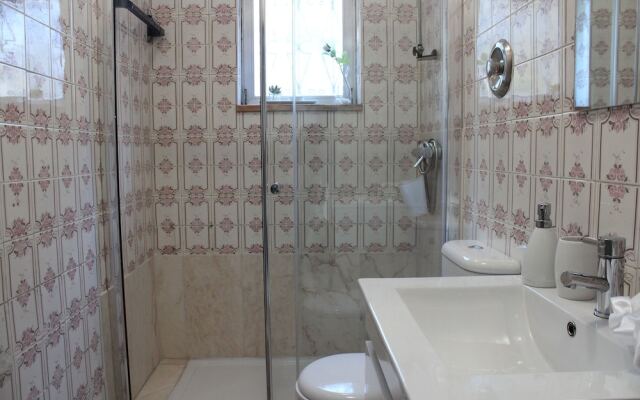 Colina Guesthouse - Braga