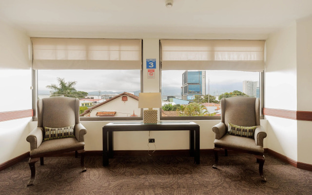 Parque del Lago Boutique Hotel