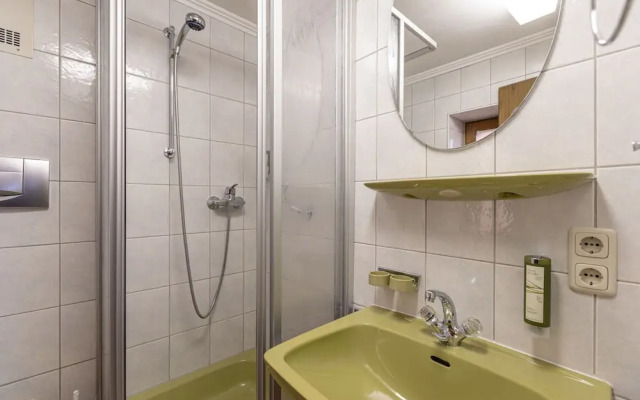 Nice Apartment With Balcony