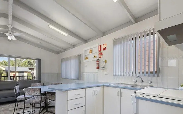 Yarrawonga Riverlands Tourist Park