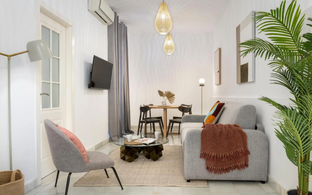 Suites Plaza De Los Refinadores Maestranza