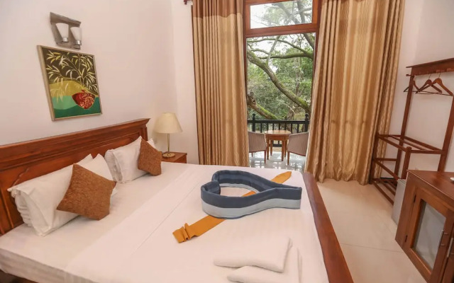 Grand Kalundawa - Dambulla's Hidden Secret