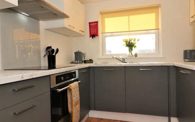No 11 Bonnet Road - 2 Bed