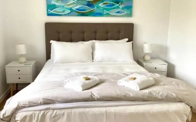 Sailfish Cove & RIVA Apartments