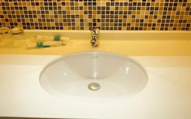 Best Coast Hotel Apartment