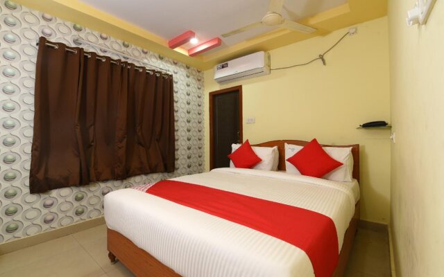 B Square Inn By OYO Rooms