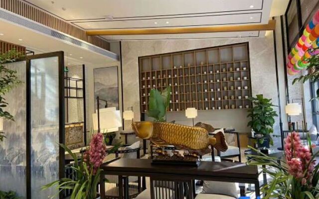 Huafu Hotel