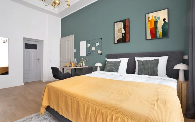 Zentrale Apartments I home2share