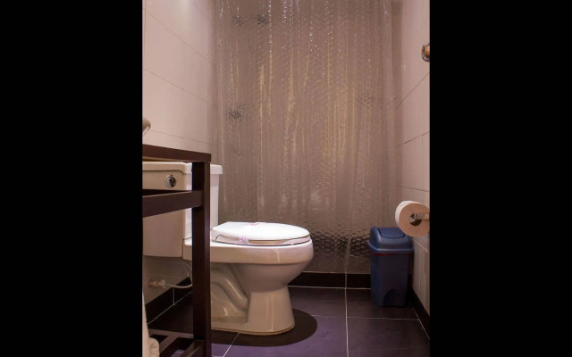 Hotel Innova 68