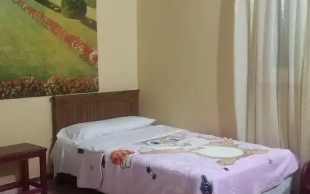 tut amun guest house