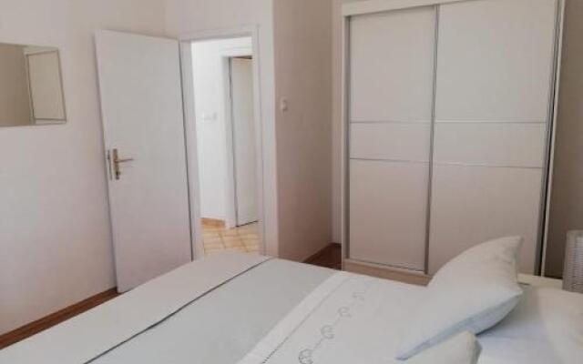 Apartment Podbarje