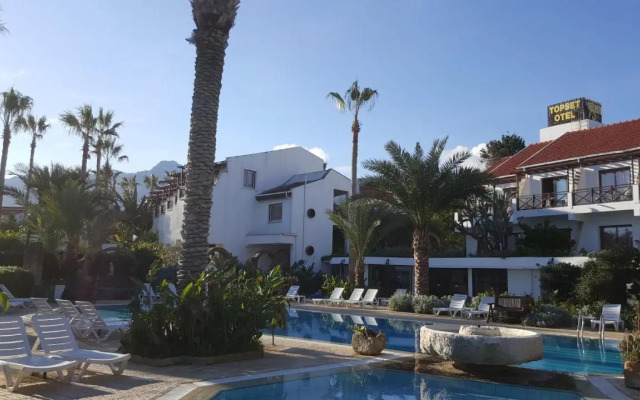 Topset Hotel