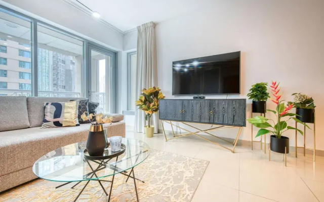 Radiant Urban Retreat With Iconic Burj Khalifa Vws - Apartment in ดูไบ - Photo 3