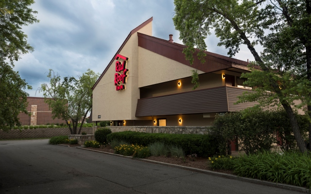 Red Roof Inn Rockford East – Casino District