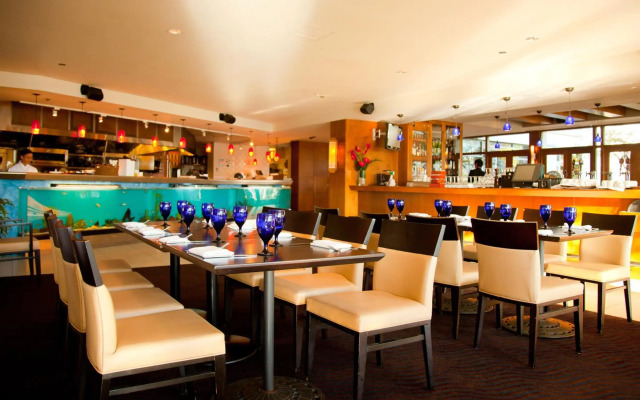 Granville Island Hotel