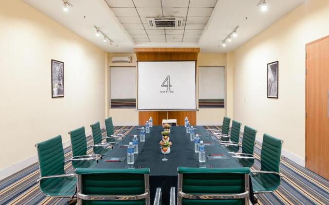 Sunday Hotel Chandigarh Zirakpur