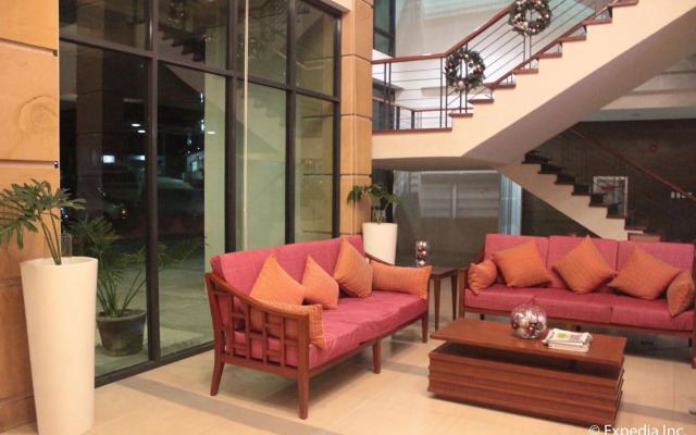 Rivermount Hotel And Resort