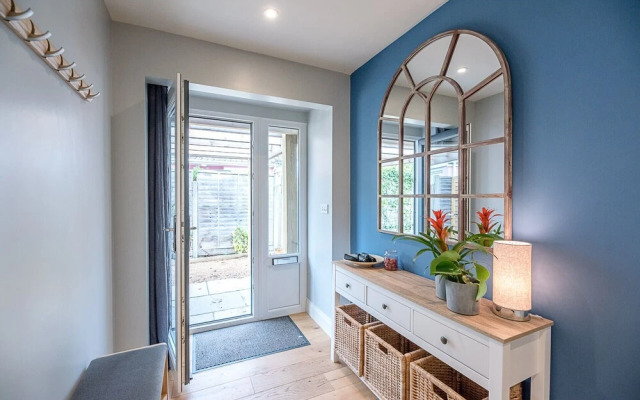 Festival House Snape