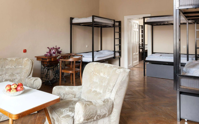 Hostel Fléda