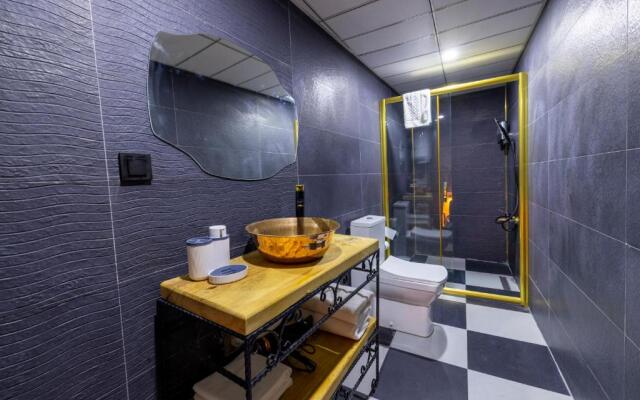 Astarte Hotel