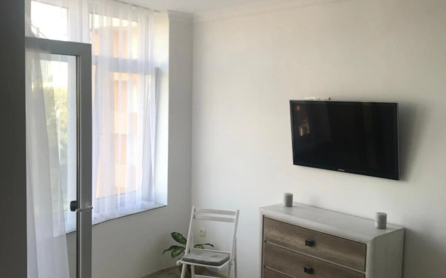 Роксолани 16 Апартаменти