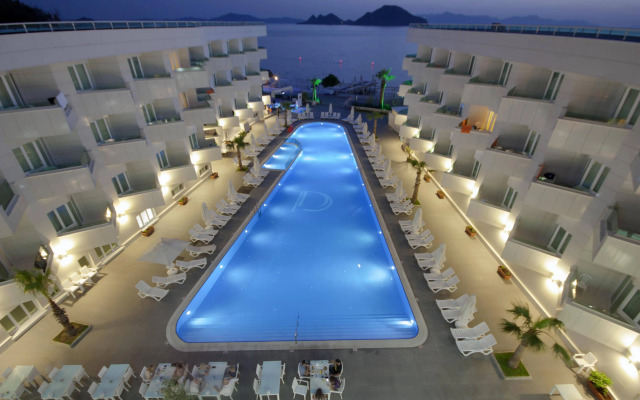 Dragut Point South Hotel