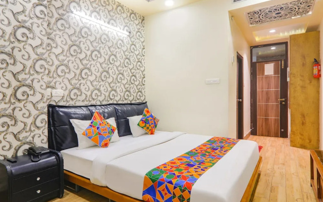 Capital O 16639 Hotel Shri Pushpraj