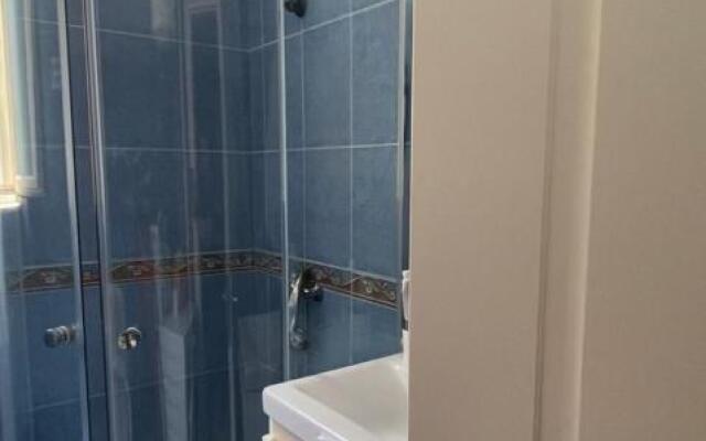 Qerret Beach Apartment