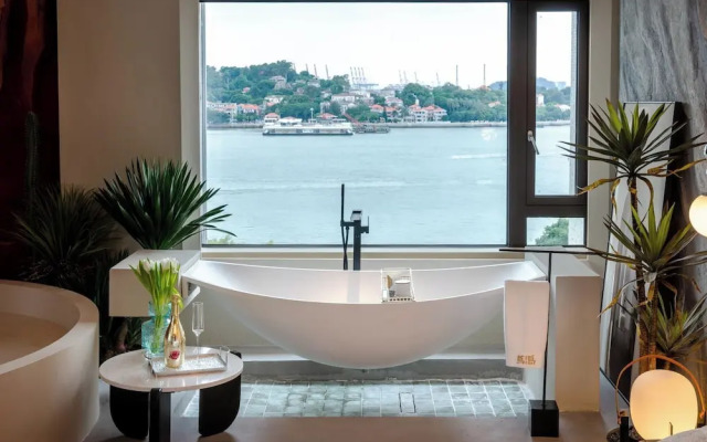 Niaodao Seaview Hostel