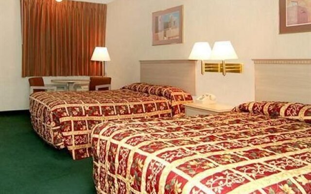 Amberly Courtyard Inn And Suites
