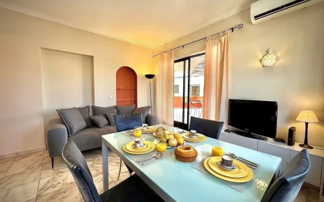 Vilamoura Central 8 by Homing