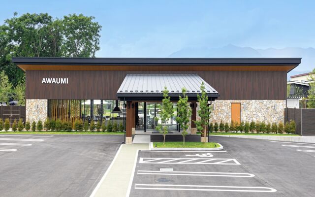 AWAUMI Fujikawaguchiko Resort