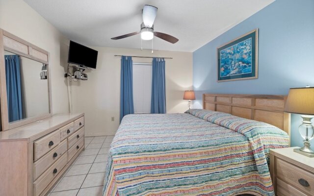 Pelican Beach 0303 1 Bedroom Condo by Pelican Beach Management