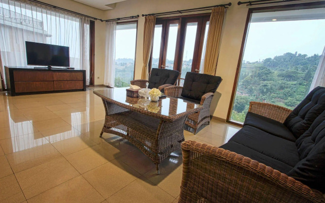 Villa Kencana Syariah, 6 Bed KingSize, View Gunung