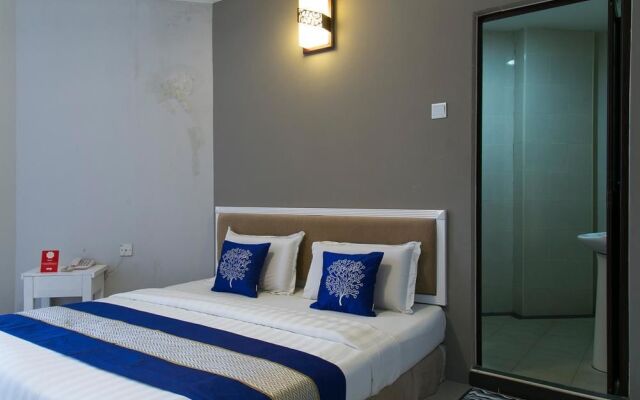 OYO Rooms Bandar Manjalara