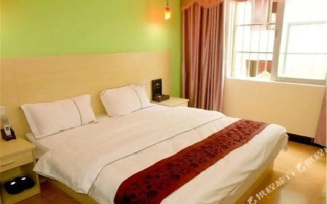 Jiutian Hotel (Baixin Plaza, Baiyun Railway Station, Guangzhou)