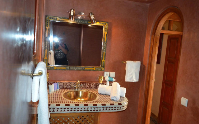 Riad Bonheur