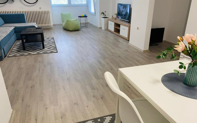 Regina's Modern Apartment2