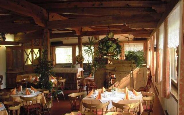 Pension Apart Cafe Erbhof