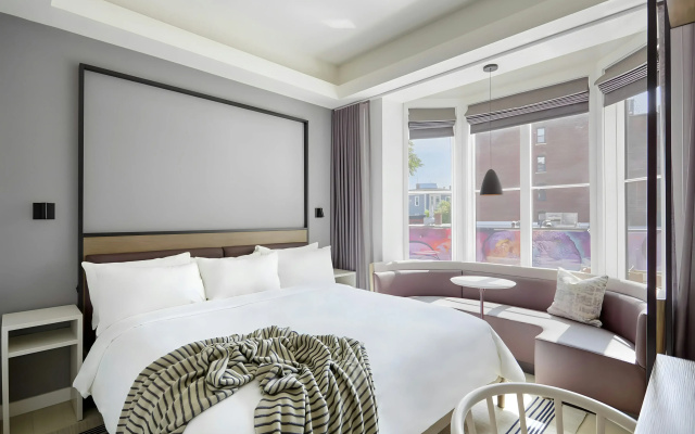 907 Main Hotel Central Square, Sonder By Marriott Bonvoy