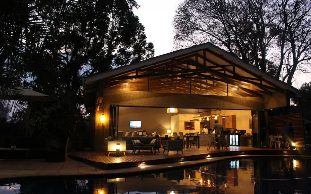 Sandalwood Lodge