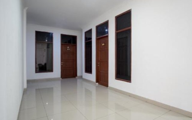 OYO 339 Mojopahit Residence